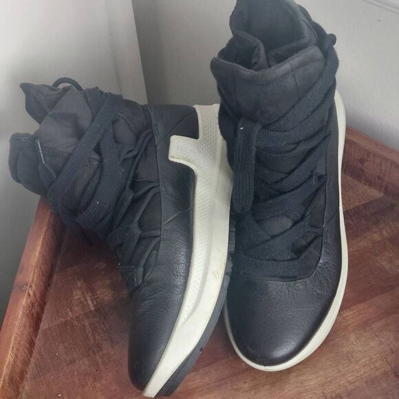 Ecco Solic Snow Boots size 7.5 - Picture 6 of 12